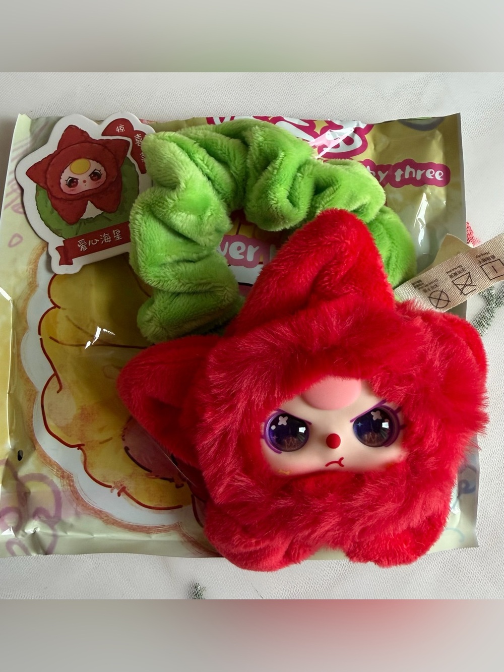 SECRET! Baby Three Flower Hair Ring Red